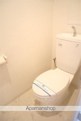 プリムベール北赤羽[1K/29.84m2]のトイレ