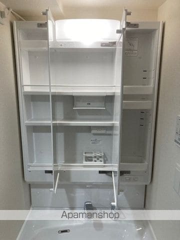 アドバンス西梅田フォルンの内装写真