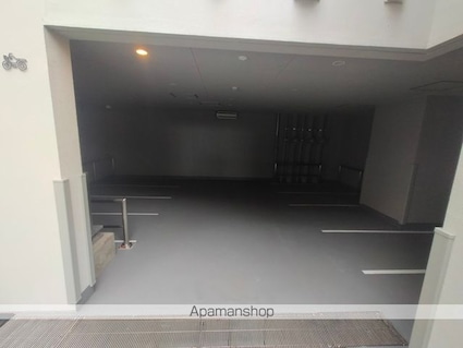 東京都杉並区下高井戸１丁目[2LDK/51.2m2]の共用部1
