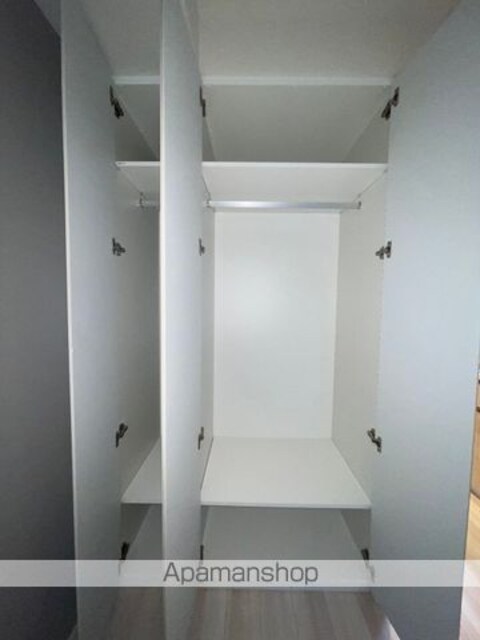 パークアクシス新宿百人町[1DK/26.97m2]の収納