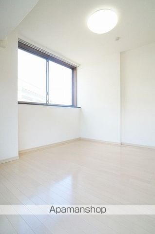 レグラス横浜西口の内装写真