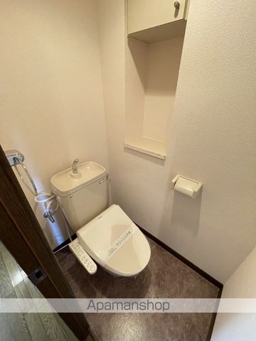 ロータリー春岡の内装写真