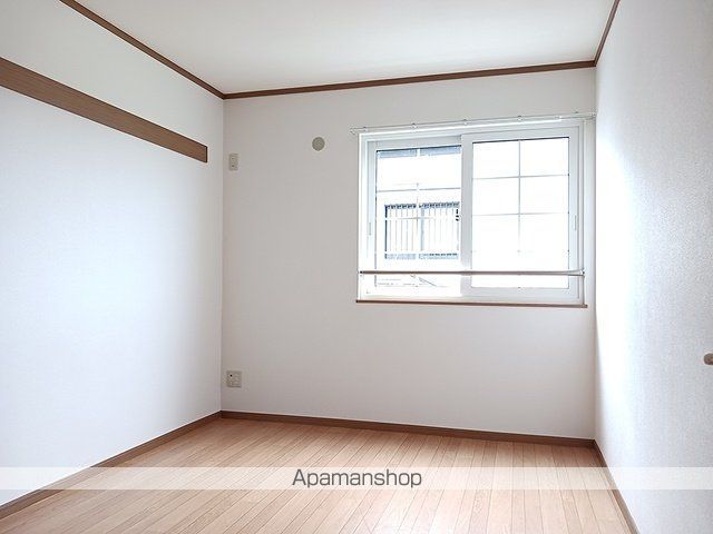 クレストールFの内装写真