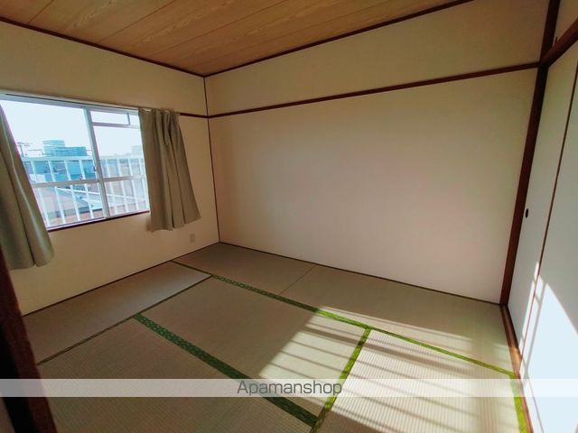 江尻マンションの内装写真