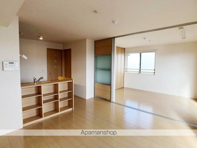 和歌山県和歌山市出水[2LDK/58.37m2]の内装