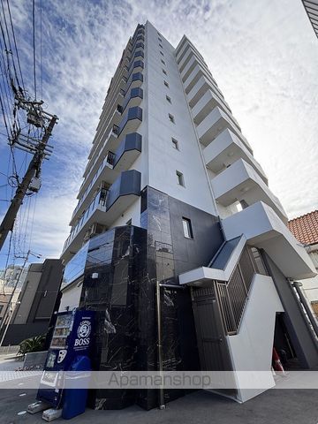 ESTEMCOURT大阪福島LUANAの外観写真