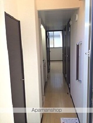 クレイノフェリス東四つ木[1K/21.11m2]の玄関