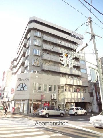 マンションパレみやざきの外観写真