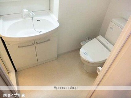 コンフォリア墨田立花[1R/26.01m2]の洗面所