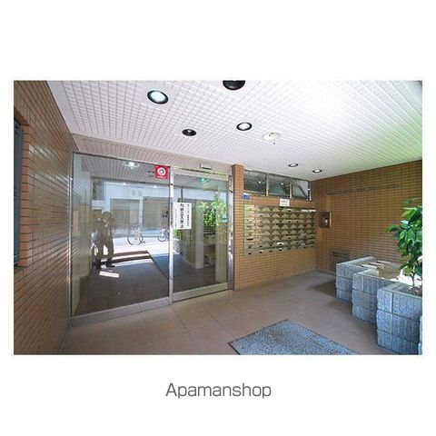 朝日プラザ長堀東パサージュの玄関写真