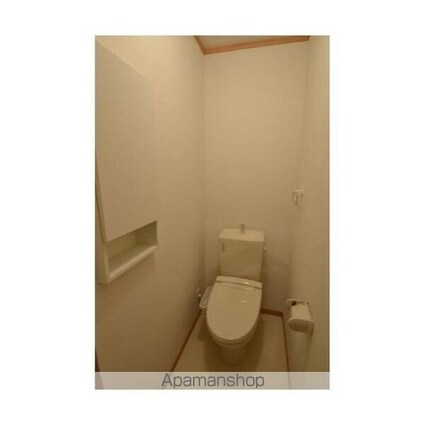 フォレストメゾン増尾台[1SLDK/61.69m2]のトイレ