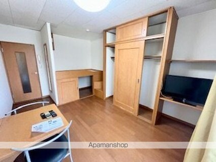 レオパレス上髙地[1K/23.18m2]のリビング・居間1