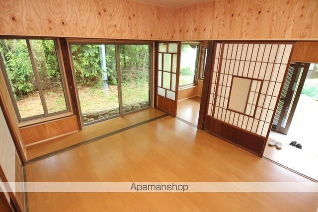 山口線 宮野駅 徒歩16分 1階建 築52年の内装写真