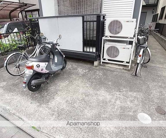 どんぐりハウスの玄関写真