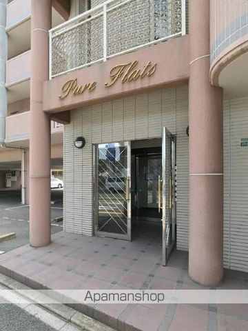 Pure Flatsの外観写真