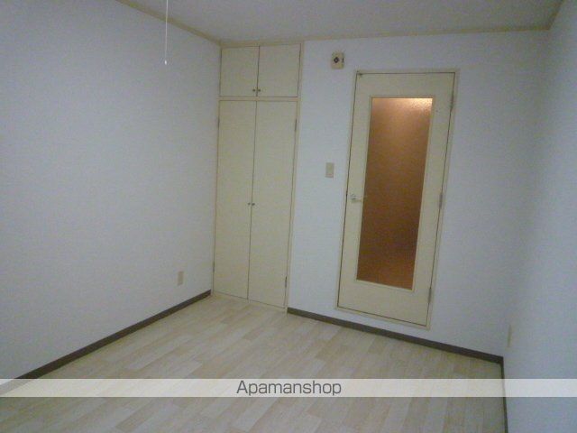 アストロ庚午の内装写真