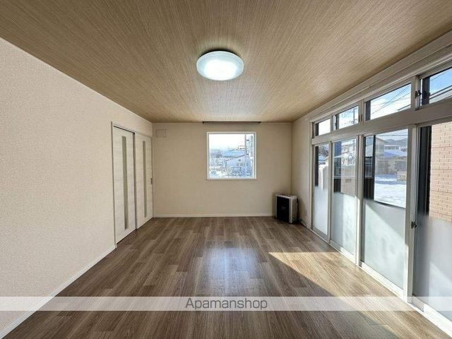 森町字鳥崎町104番地貸家の内装写真