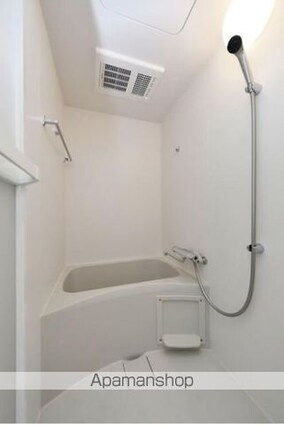 ｓｎＵｇ１０[1R/19.09m2]のバス