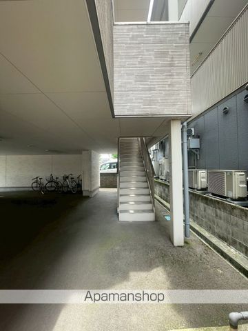 MAISON OIZの玄関写真