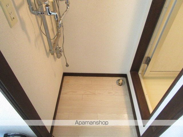ホワイトコートカヤ8の内装写真