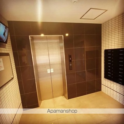 バンベールウエスト[1R/35.08m2]のロビー