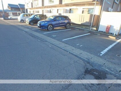 ア・ドリームＹＡＭＡＳＨＩＮ[2LDK/62.13m2]の駐車場