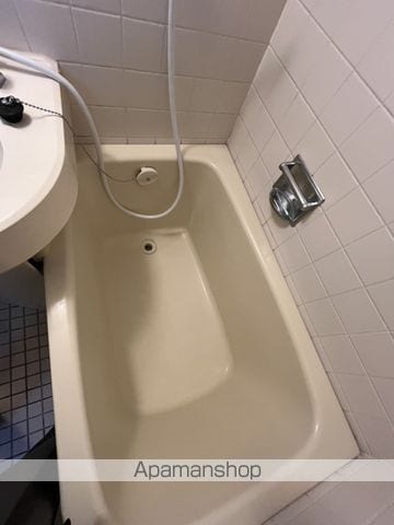 Lunar Apartmentsの内装写真