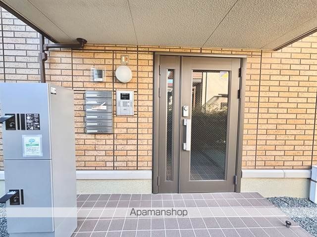 コンソルテの玄関写真