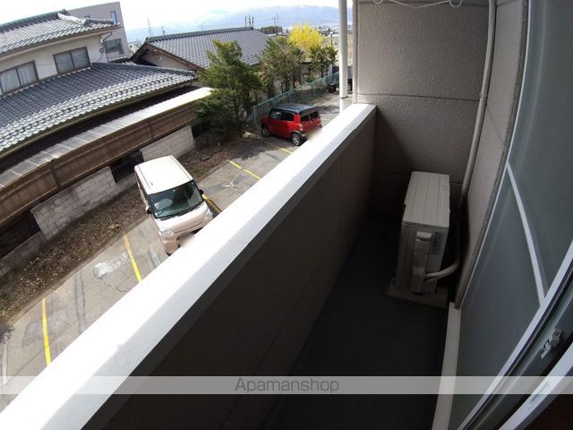 ロイヤルコーポ松本の内装写真