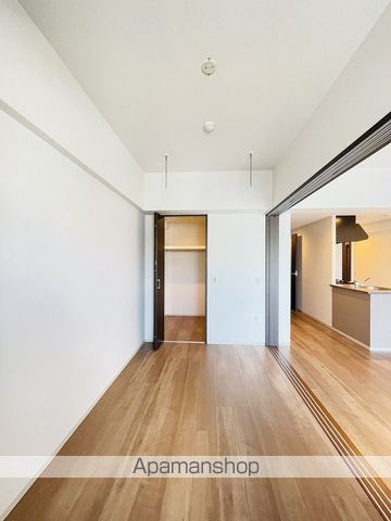 CLOVER泉の内装写真