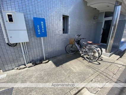 メゾン・ムジーク[1K/27m2]の外観3