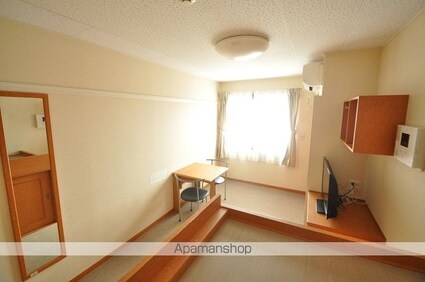 レオパレスＳＯＬＵＴＩＯＮＳ[1K/22.35m2]のリビング・居間