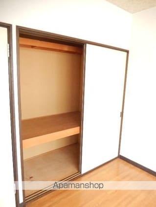 プライベートハウス[1LDK/42m2]の収納