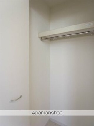 リブリ・ドルフ上野毛[1K/15.94m2]の収納1