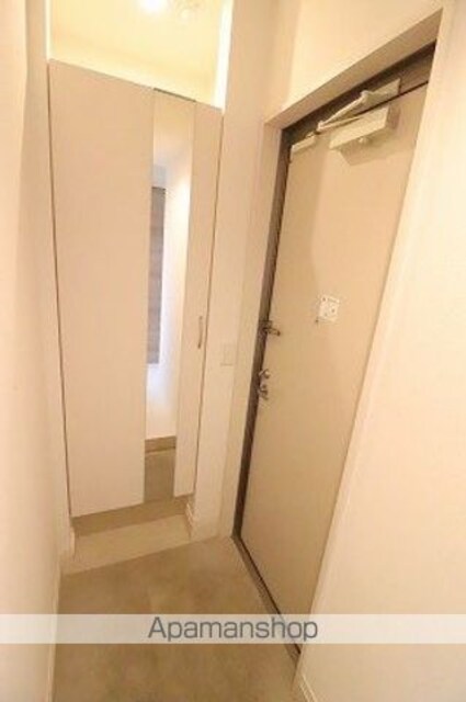 東京都青梅市河辺町９丁目[1LDK/33.64m2]の玄関