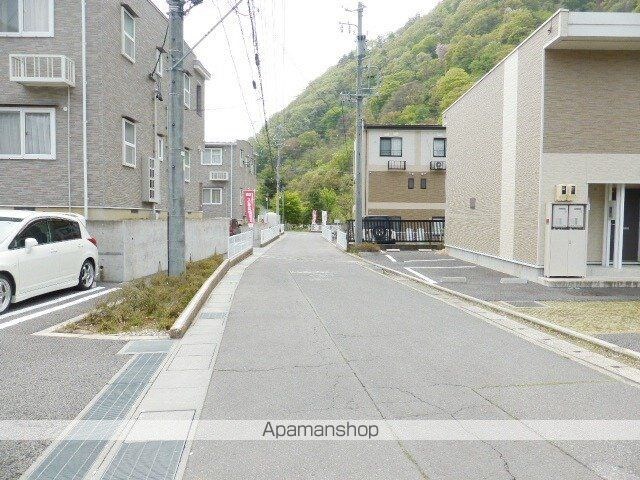 ガーデンハウス朝日山　Ｅ[1LDK/42.04m2]の周辺1