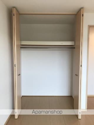 リビングタウン万々　Ｂ棟[3LDK/80.59m2]の内装2