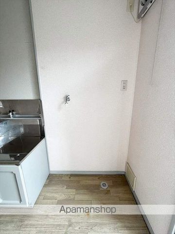 ビッグウェイ中庄 Bの内装写真