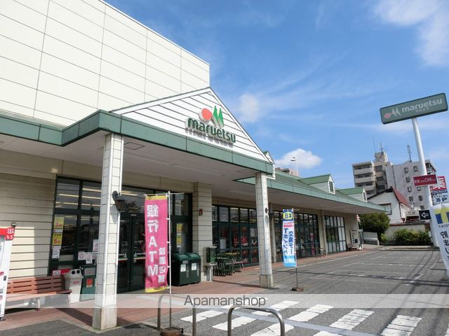 クロスロード プラス Yの周辺写真