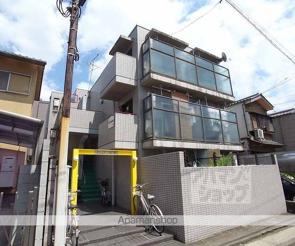 セシール太秦の外観写真