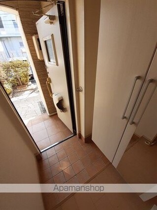 ラ・ローザ[2LDK/56.2m2]の玄関