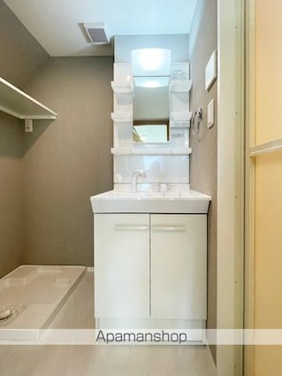 グレンジフォード高円寺南[1R/20m2]の収納