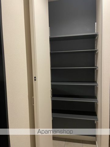 クレスコート岸町の内装写真