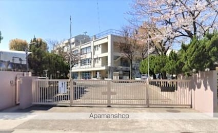 ＰＲＩＳＭ　ＣＯＵＲＴ　平井[2LDK/59.46m2]の周辺3