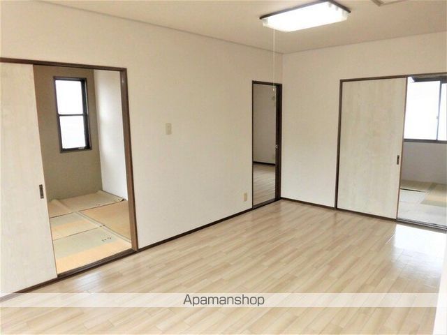 セジュールII野崎 B棟の内装写真