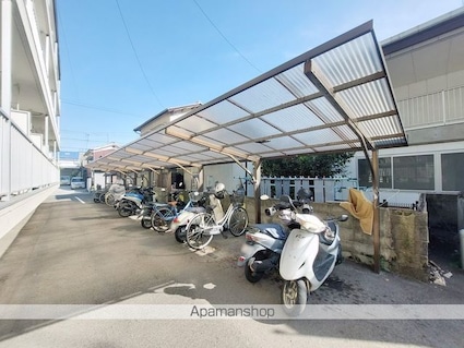 コーポヤマキ　Ｂ棟[1K/17.55m2]の共用部