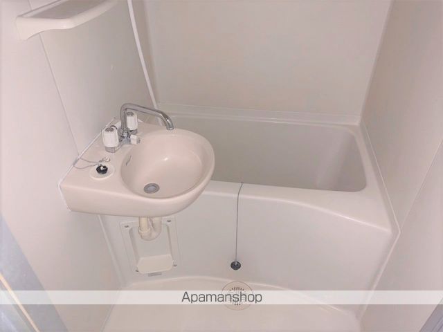 レオパレスヨコハマミナミの内装写真