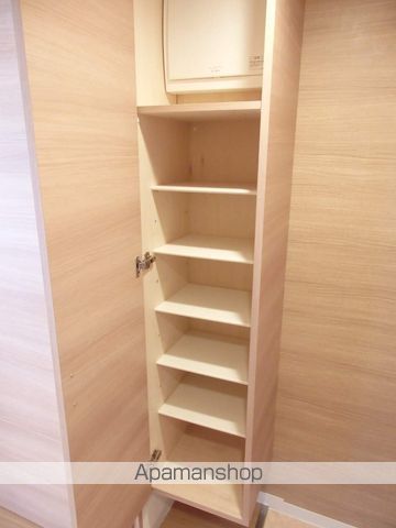 STANDARDの内装写真