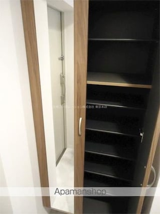 エリタージュ根岸[1K/25.81m2]の収納