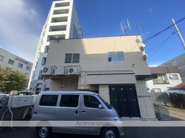 中商マンションの外観写真